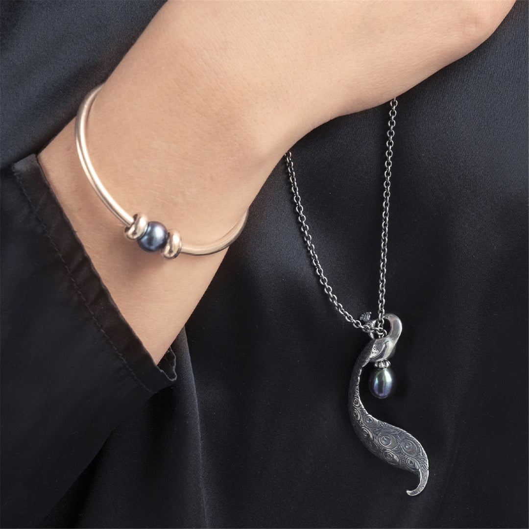 Fantasy Necklace with Peacock Pearl – Trollbeads South Africa